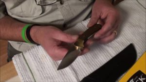 cleaning a pocket knife